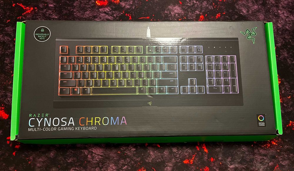 Teclado Gaming Razer Cynosa Chroma - Como Novo