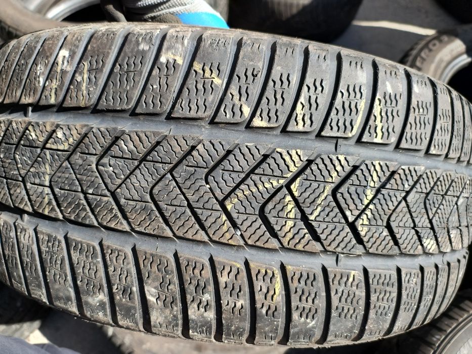 275/45R20 Pirelli Runflat (4шт)