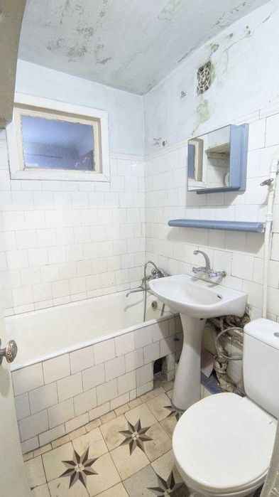 Продам отличную 3к. кв. На новых Домах м.двореу спорта м.армейская