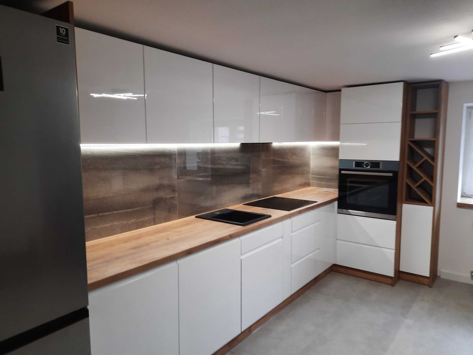 Meble pod wymiar szafy. Kuchnie. Lazienki itp.