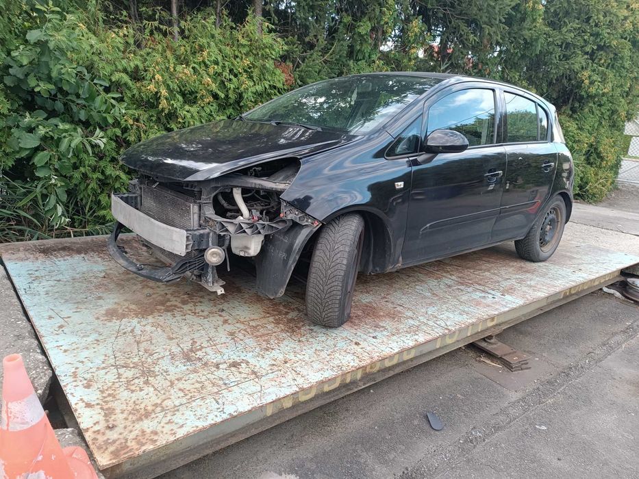 Opel Corsa D na części