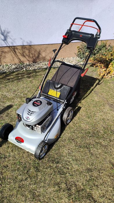 Kosiarka spalinowa grizzly z napędem