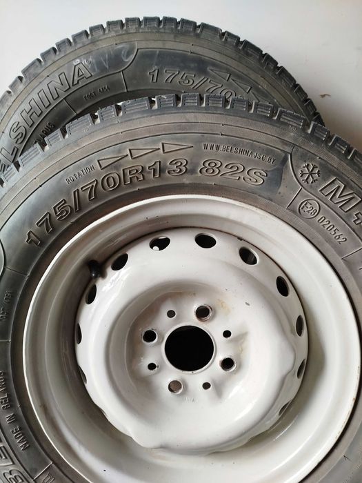 Продаються колеса