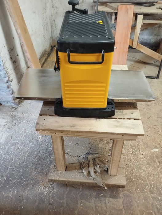 Grubościówka DEWALT DW733-QS