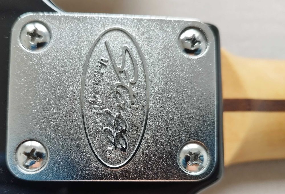 Gitara elektryczna
