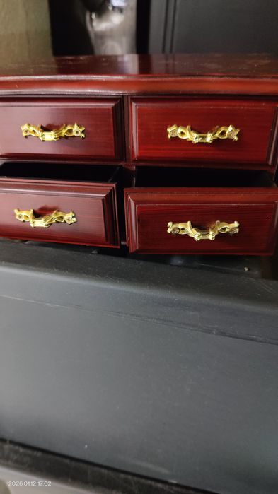 Caixa de música e outras peças