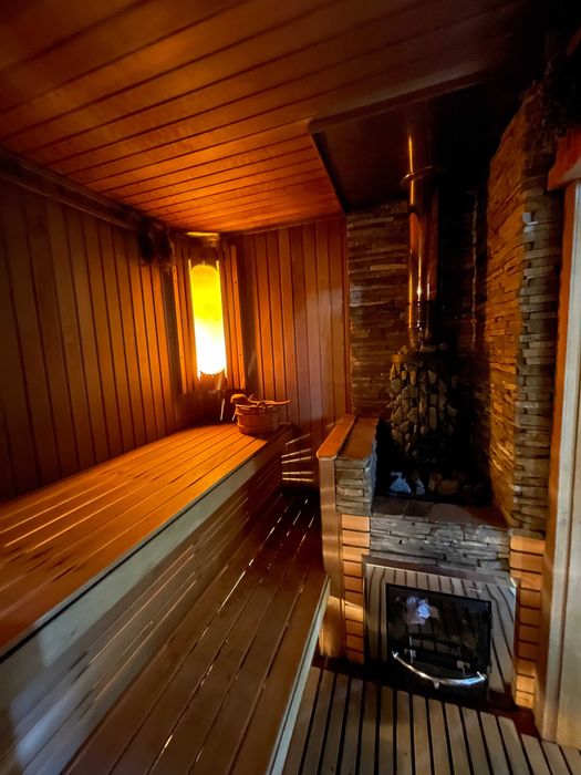 Продам шикарный дом усадьбу в районе Победы