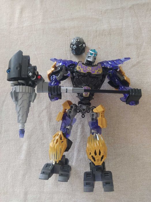 Lego Bionicle - Onua Uniter of Earth - 71309