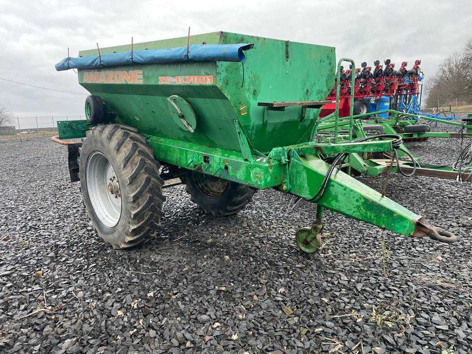Причіпний розкидач добрив Amazone ZG-B7001