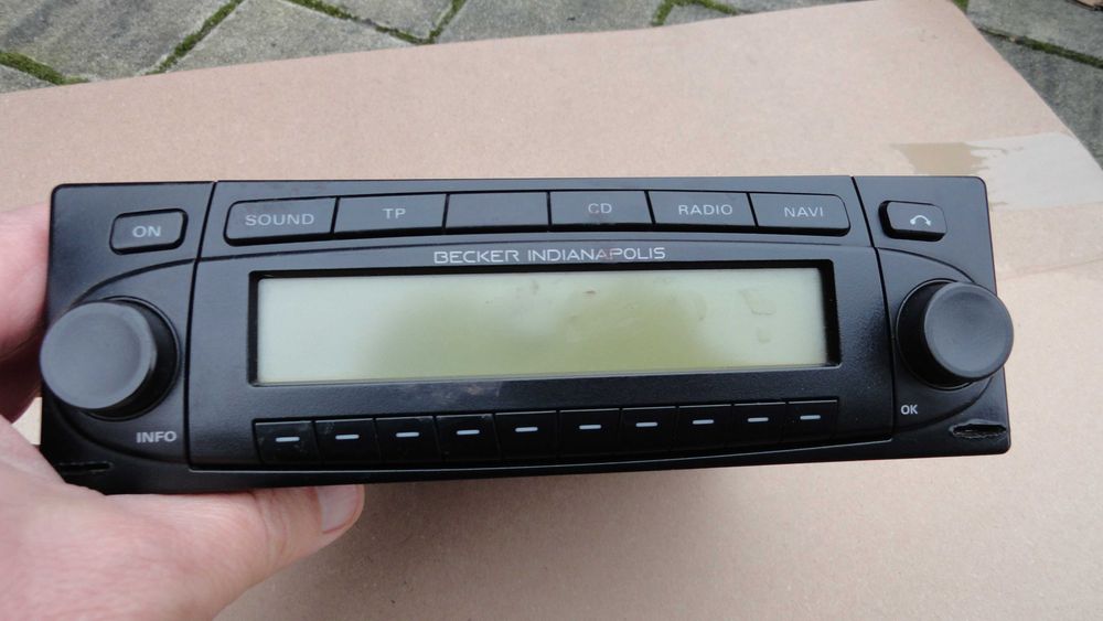 Radio  Samochodowe BECKER INDIANAPOLIS CD Model BE7922 Odkodowane