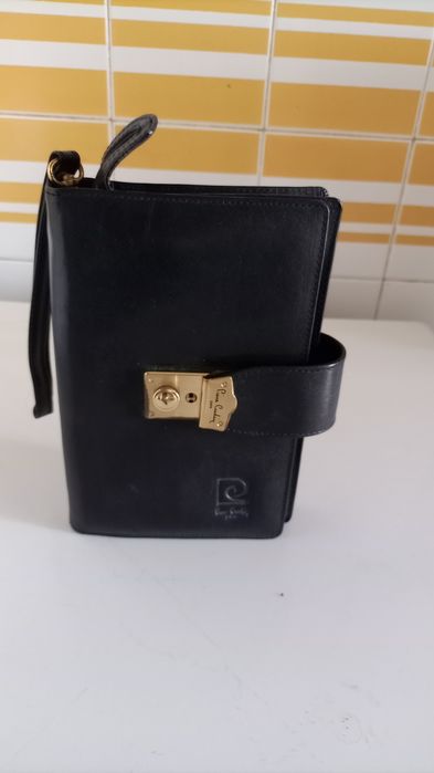 Bolsa de documentos estilo pochet em pele para homem  ou senhora