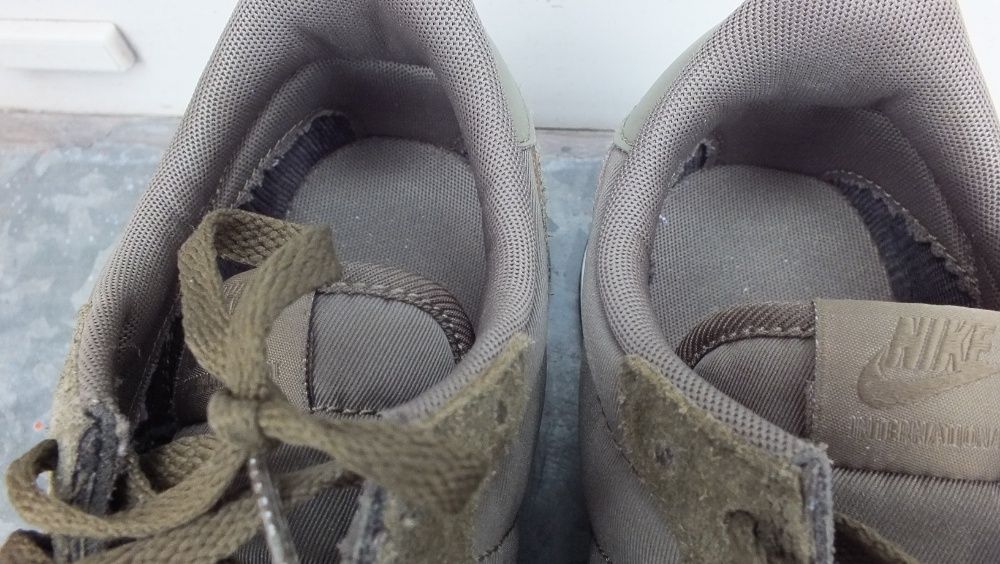 super buty sportowe marki Nike skóra w roz 42