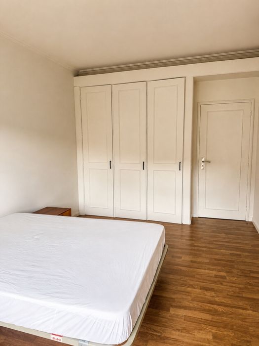 Apartamento T2 arrendar - Centro comercial Villa Guimaraes