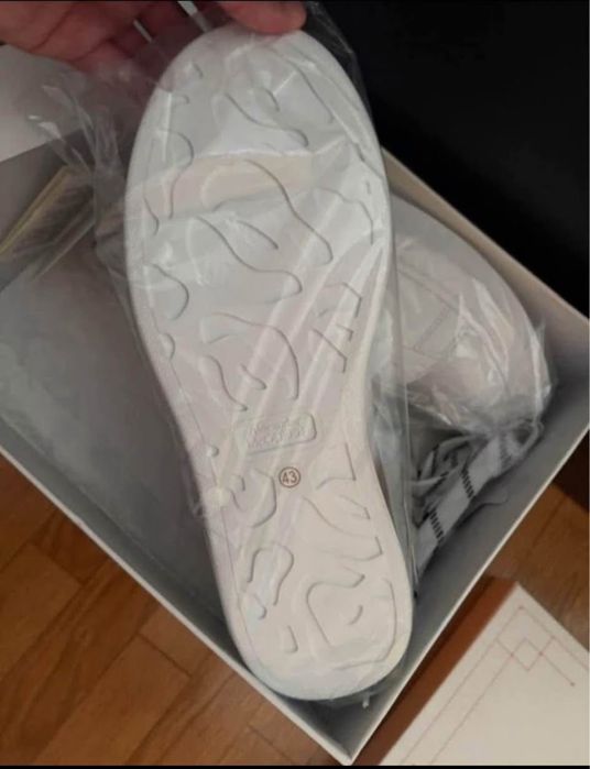 Alexander Mcqueen N43 “NOVOS”