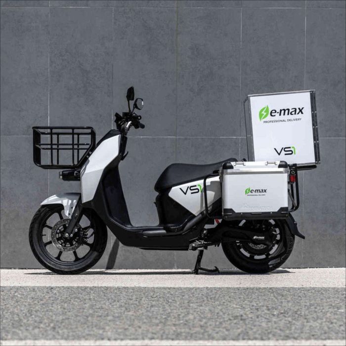 NOWY faktura VAT Super Soco VS1 150km Emax VSA skuter elektryczny cpx