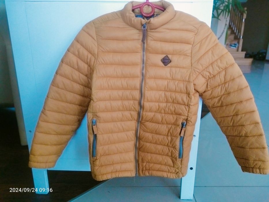 Kurtka musztardowa 146