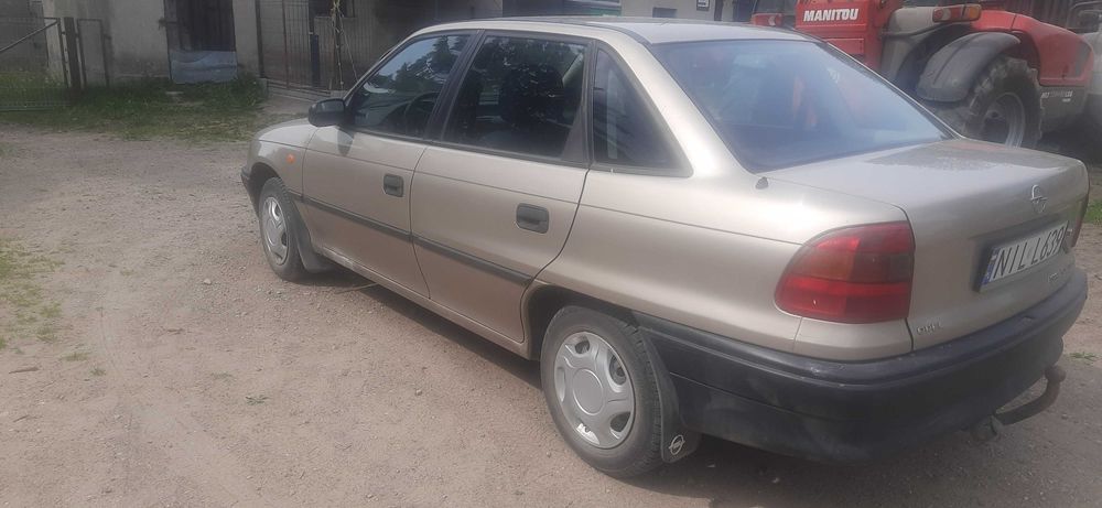 Sprzedam samochód  Opel Astra clasic