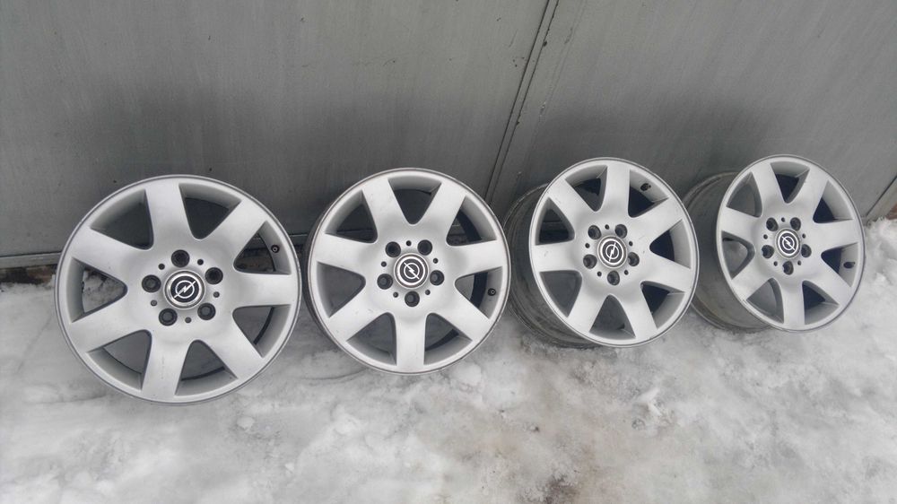 Литые диски Opel Vivaro R16 отличное состояние!