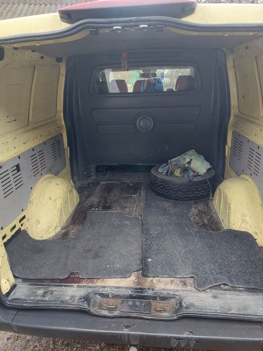Мерседес Віто Mercedes Vito