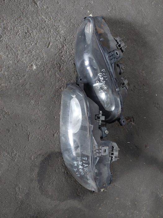 Faróis fiat bravo 99