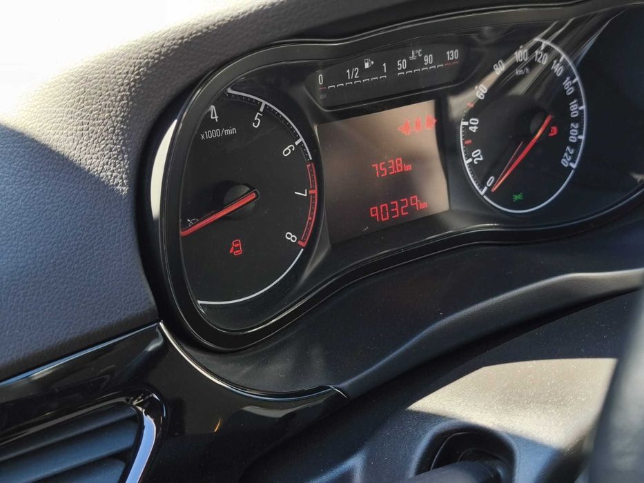 OPEL Corsa E 2017 90tys km 1,4 90KM 5 drzwi