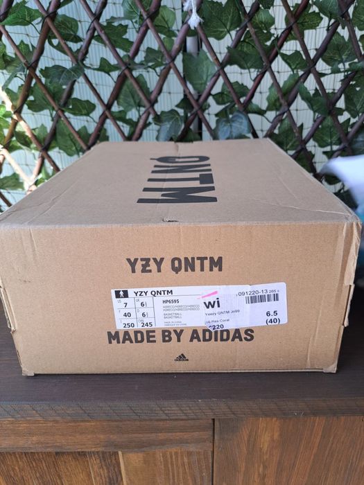 Adidas Yezzy QNTM