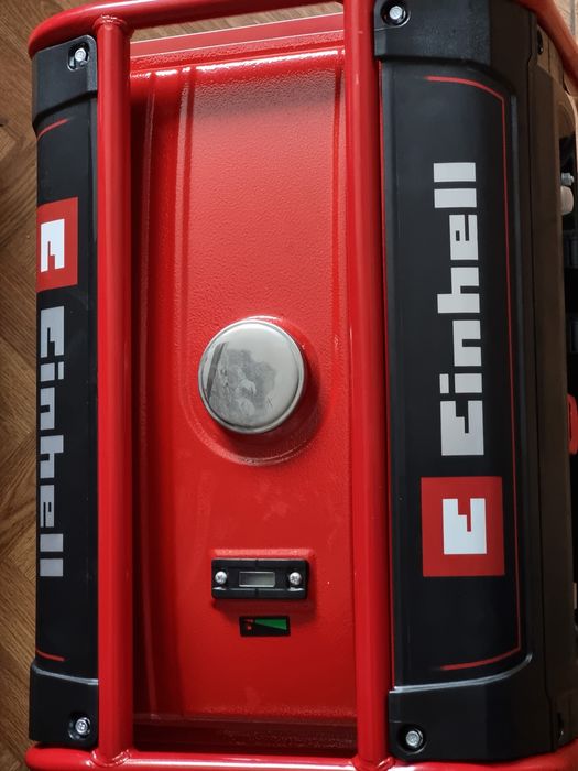 Гнератор Einhell 3.1 кв мак 2.7 ном