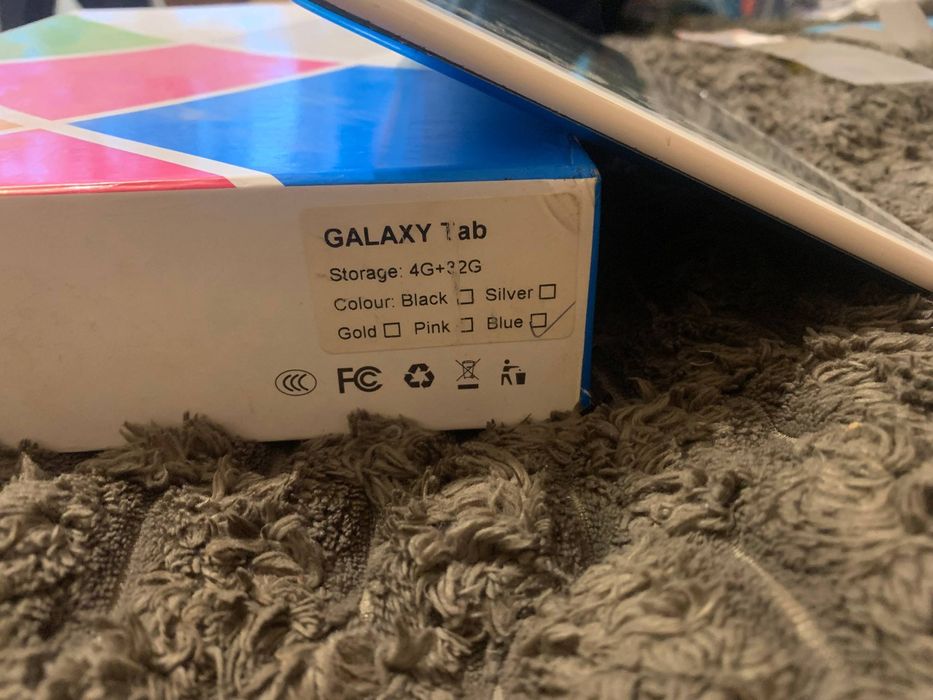 планшет Samsung GALAXY TAB