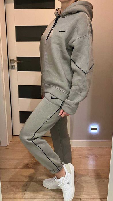 Dres ciepły marki NIKE S, M, L, XL