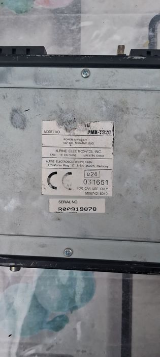 Продам двух-канальный автоусилитель