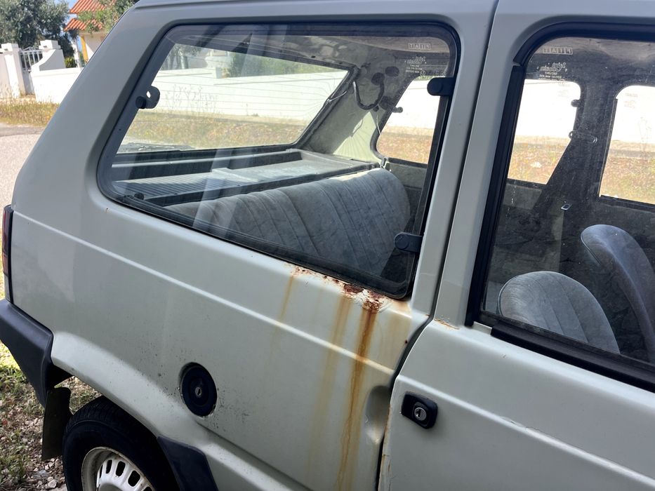 Fiat Panda 750 1986 - não anda, para peças ou restauração