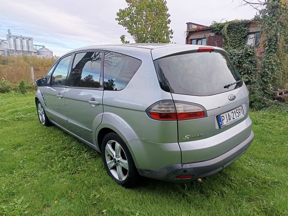 Ford S-Max 7-osobowy
