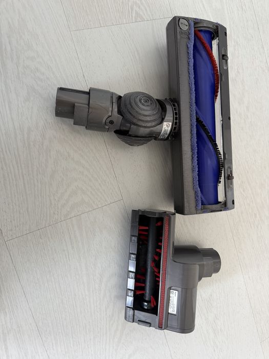 Продам пилосос Dyson V7 animal extra