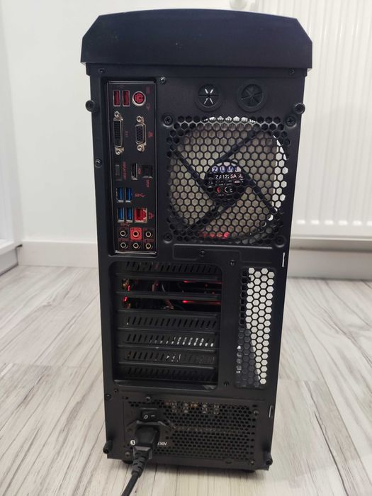 PC MSI Z97, Intel core i5, 8GB RAM, 1TB HDD, 128GB SSD, bez systemu.