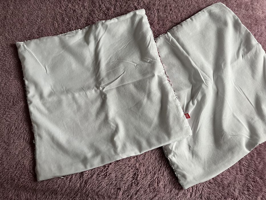 Poszewka na poduszkę jasiek dla dziewczynki  Home&You Cena za 2szt.