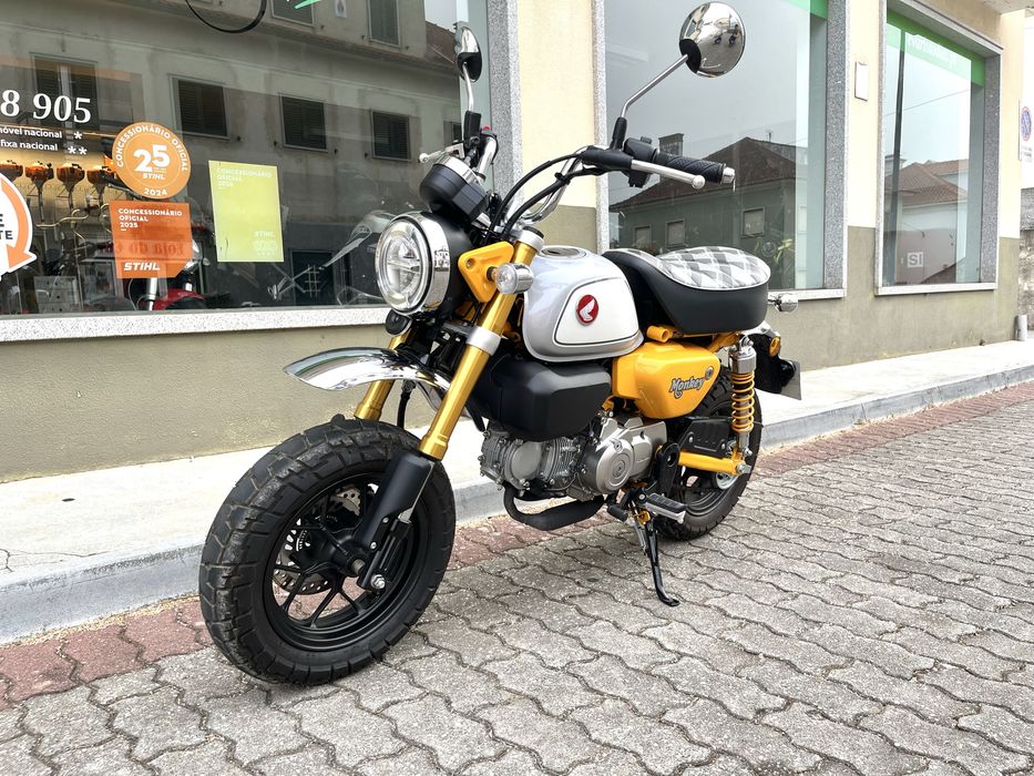 Honda Monkey 125  1800km