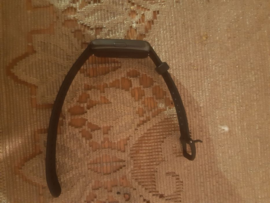 zegarek smartwatch huawei band 7