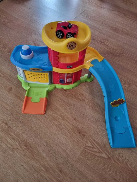 Garagem de brincar da chicco