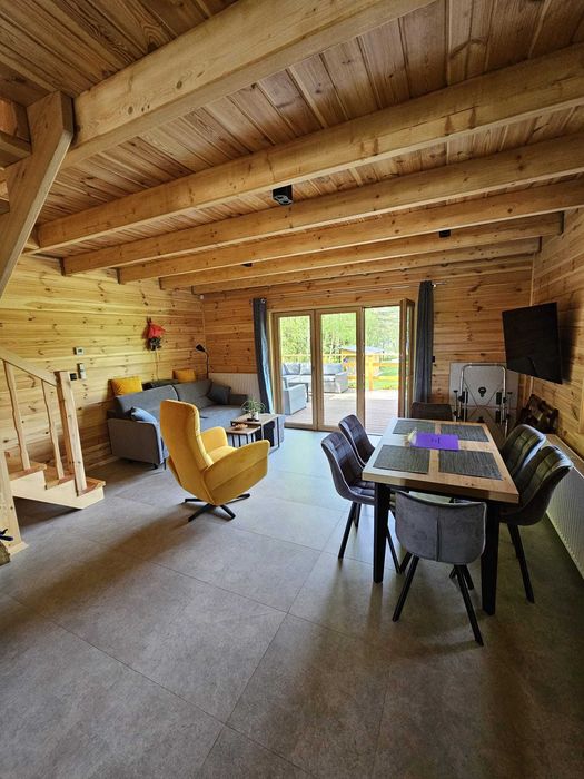 Mazury domek  linia brzegowa jezioro Kalwa Willa Sosenka pomost  łódka