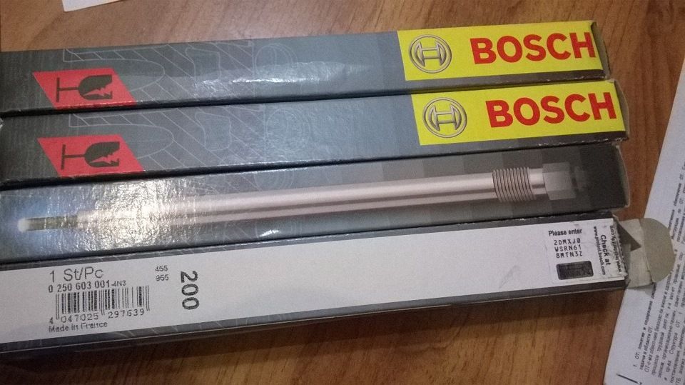 Свечи накала на Renault Trafic 2006-2.0 dCi