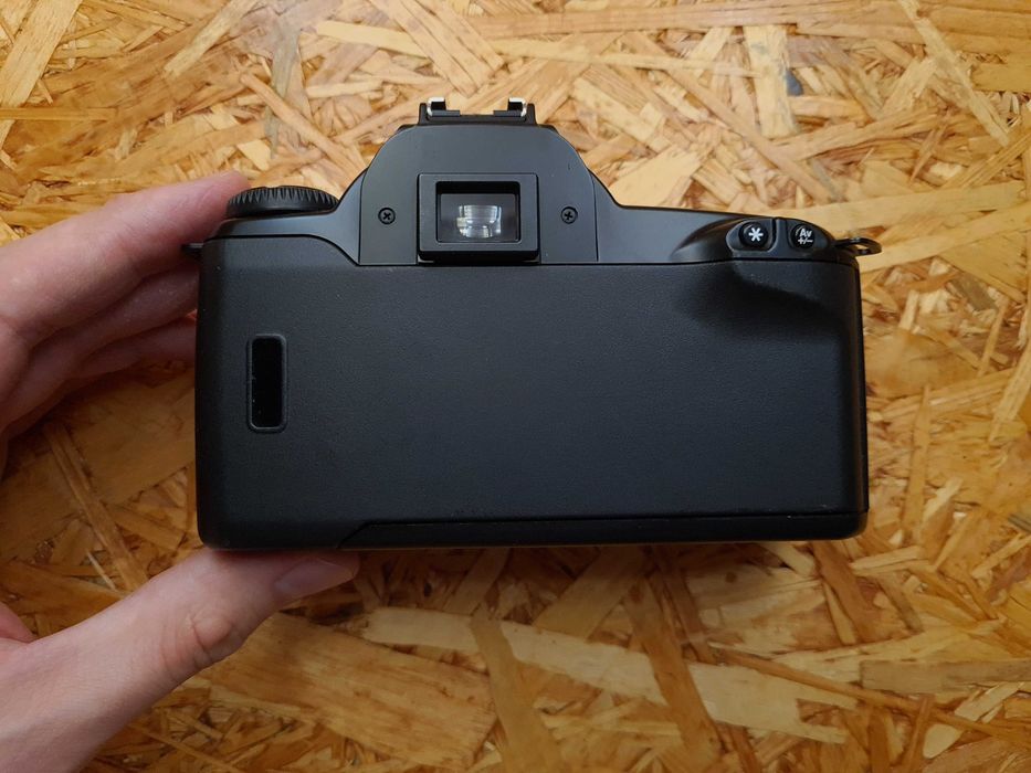 Canon EOS 3000 Black  Ładny stan GWARANCJA