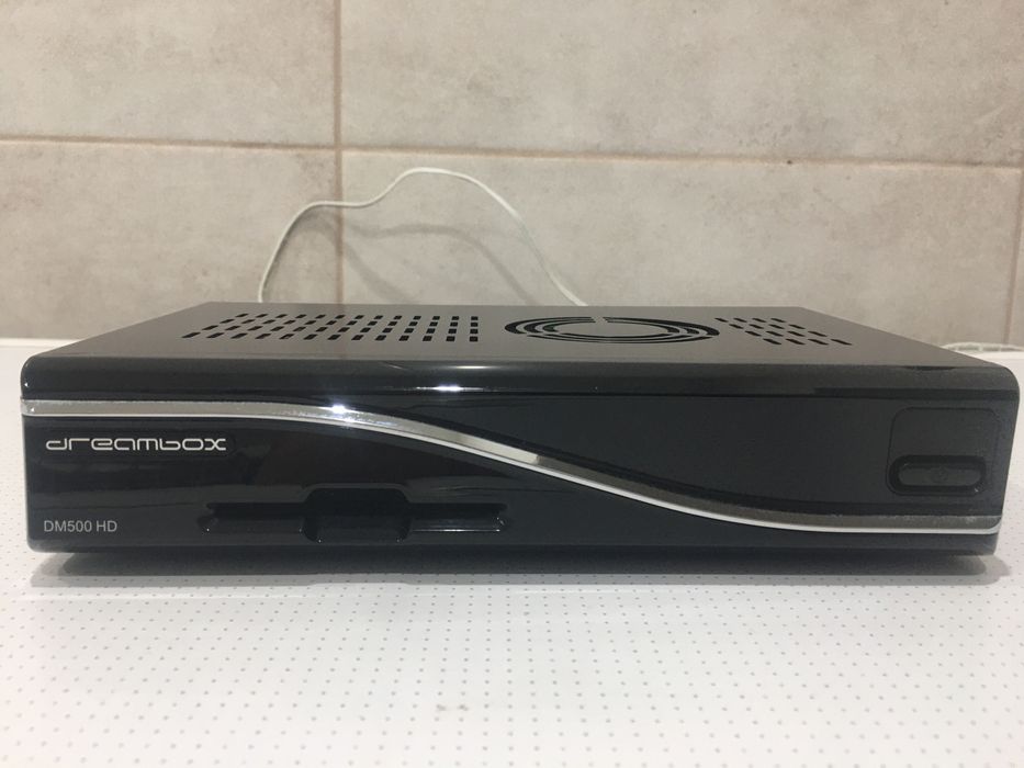 Спутниковый тюнер , ресивер DreamBox  DM500 HD