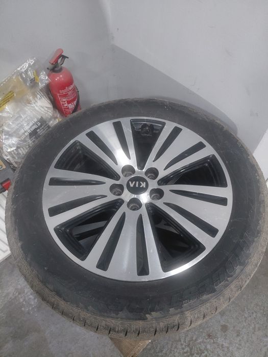 Диски киа  5 114.3 р18 с  резиной