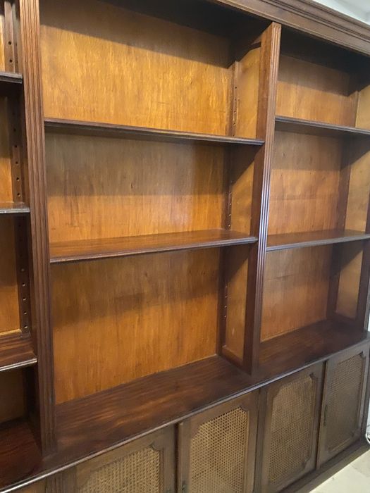 Movél estante estilo inglês antigo