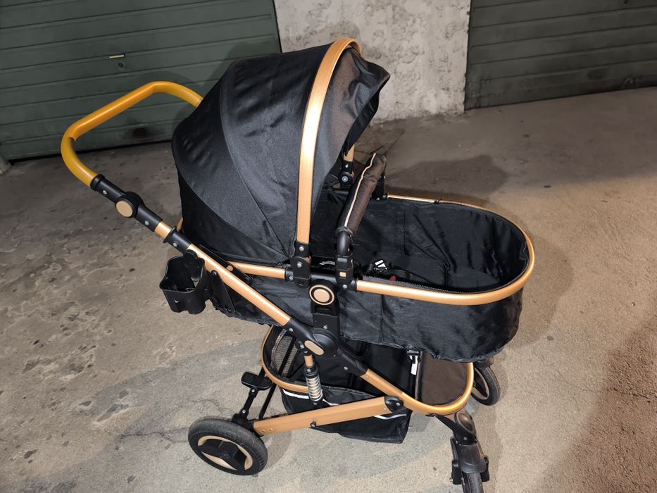 Carrinho de bebé com babycoque