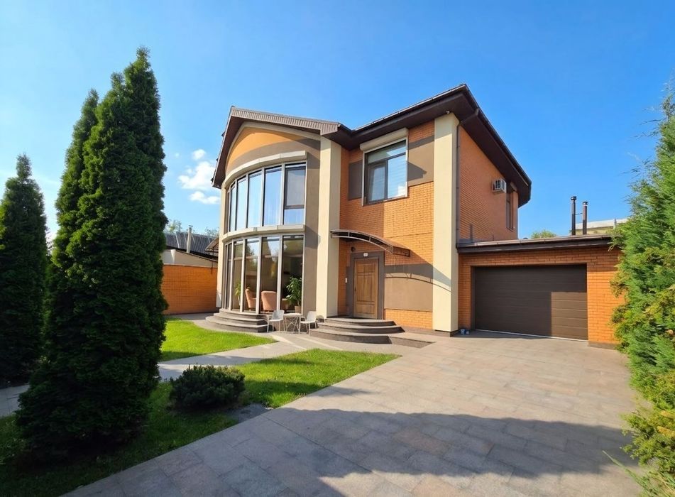 Продажа шикарного дома Гагарина (Науки)