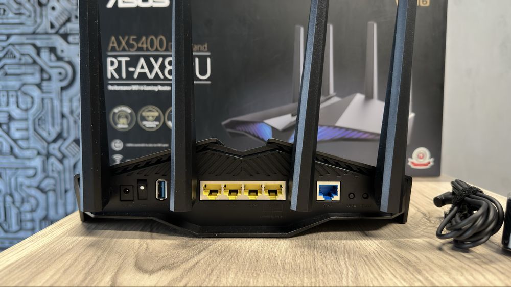 Маршрутизатор Asus RT-AX82U