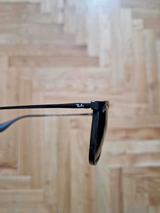 Okulary Ray-Ban Erika polaryzowane RB4171