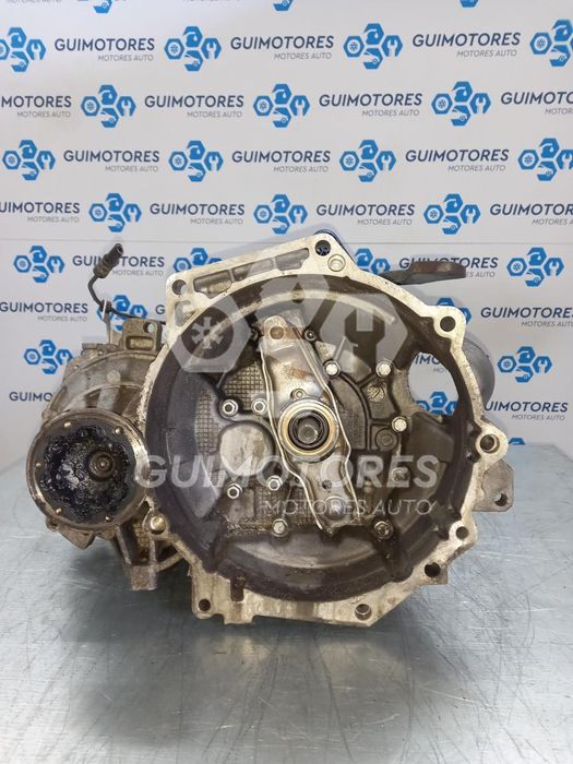 CAIXA VELOCIDADES VOLKSWAGEN GOLF V 1.9TDI 105CV, REF: KBL - MANUAL 5V