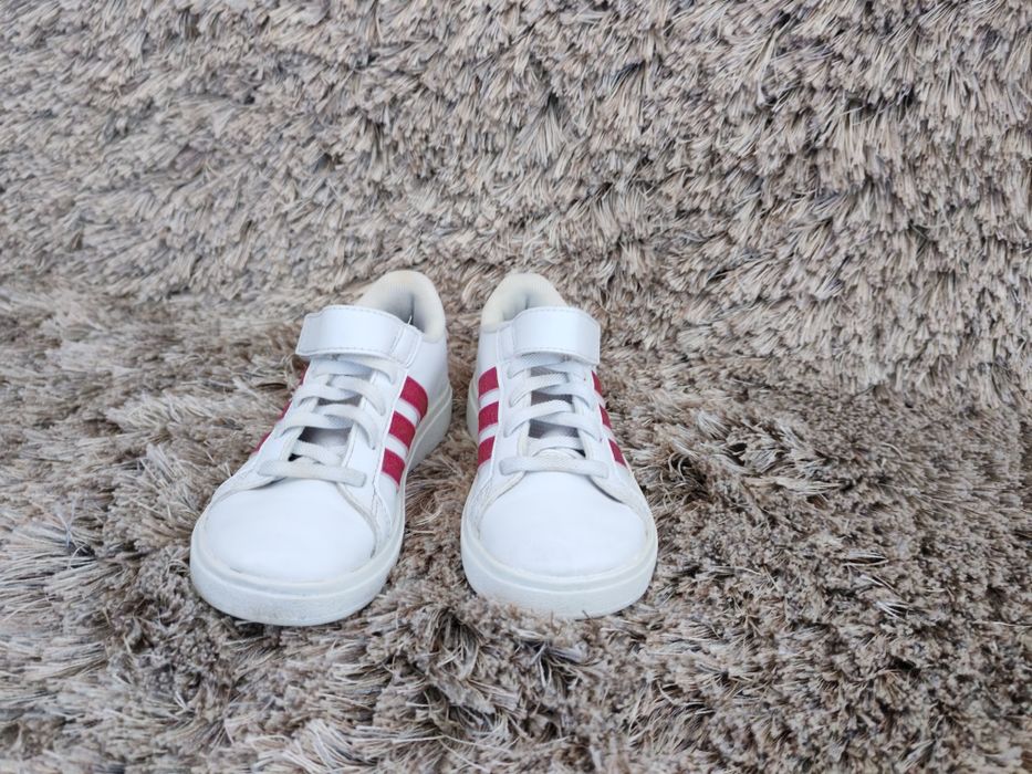 Sapatilhas Adidas de menina